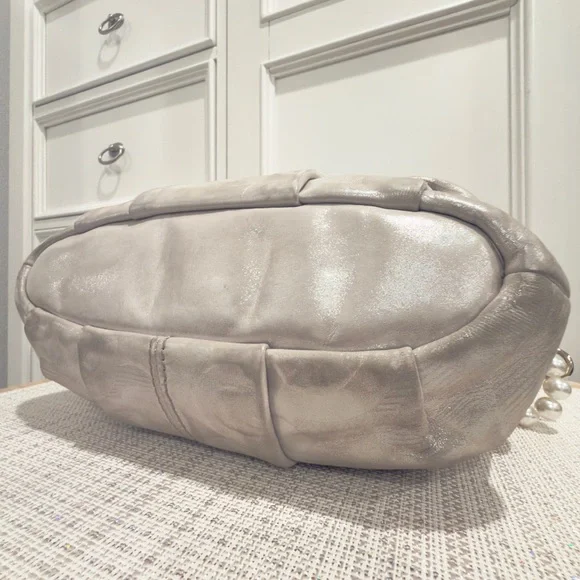 ✨🎀 Coach Madison Sophia Shimmery Champagne Gold Pleated Whipstitch Satchel Bag - Picture 10 of 17